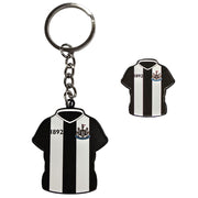Newcastle United FC Home Shirt Keyring & Badge Set